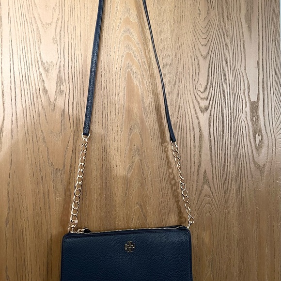 Authentic NWT Navy Tory Burch Crossbody - Picture 5 of 12